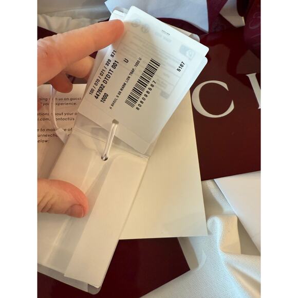 Gucci GG Marmont Small Matelassé Camera Bag – Black (Style 447632 DTDIT 1000) - Picture 5 of 8